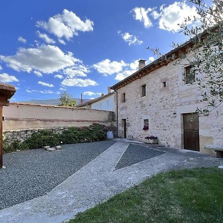 La Casa De Celada Villa Celada de Los Calderones Luaran gambar