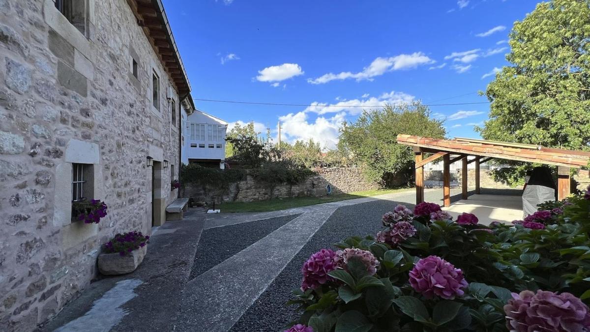 La Casa De Celada Villa Celada de Los Calderones Luaran gambar